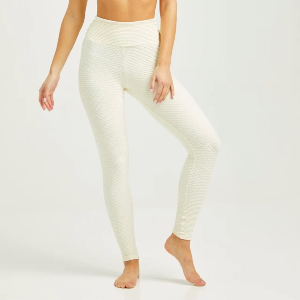 Booty by Brabants French vanilla croco leggings